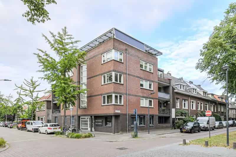 Appartement te koop Breda Belcrum: Ruim 3-kamer appartement met stadstuin