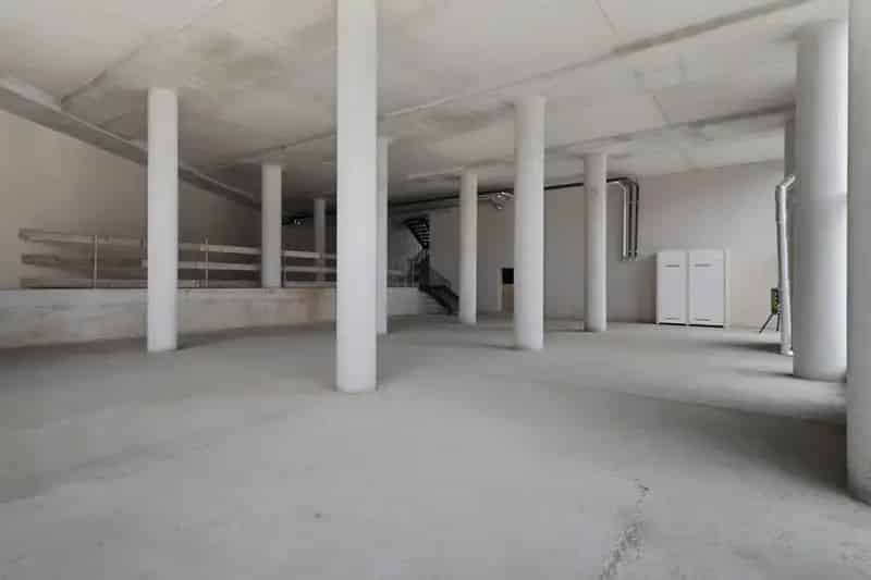 Bedrijfsruimte Sloterdijk 817m²  Horeca Sport Ontspanning