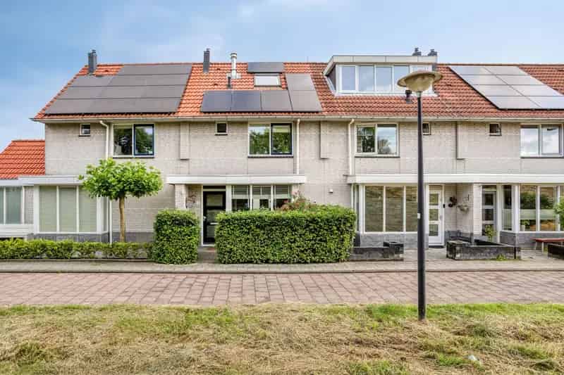 Huis te koop Amersfoort: Lichtrijke gezinswoning met 4 slaapkamers