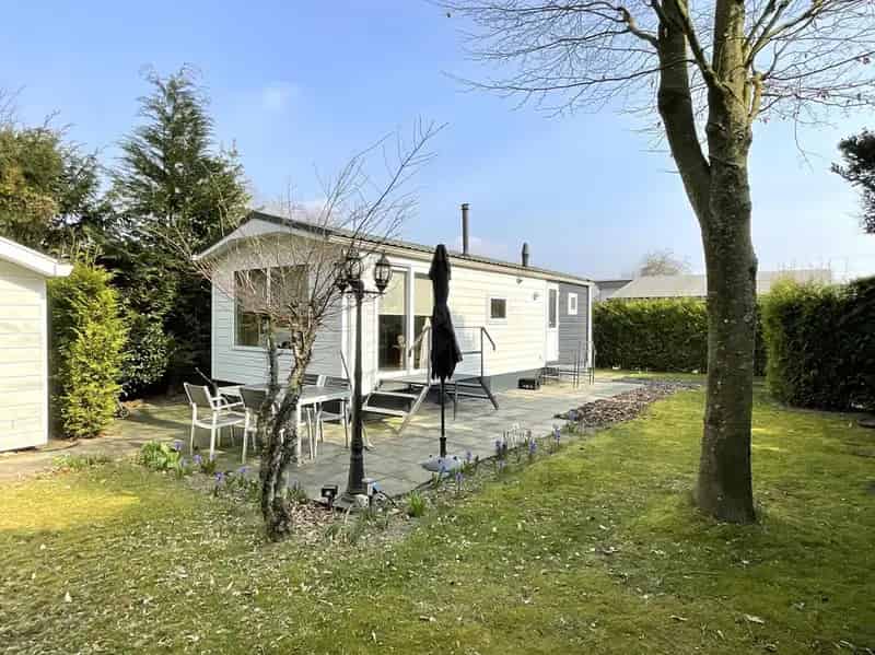 Brocante Chalet te Ermelo Veluwe  Nabij Harderwijk