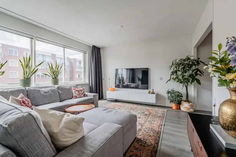 Appartement te koop: Chestertonlaan 73 1102 XV Amsterdam 