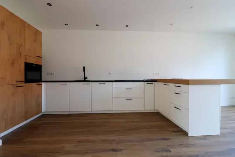 Huis Hortensialaan Aalsmeer: Gerenoveerde woning met 4 slaapkamers