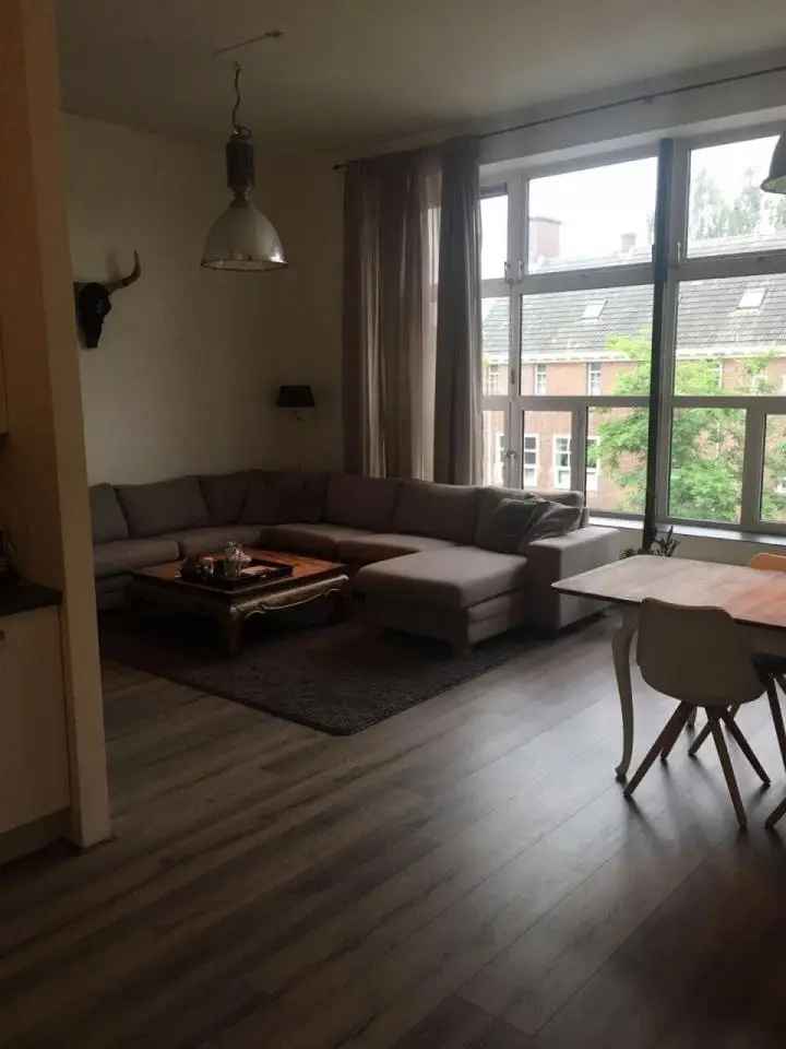 Ruime Loft 80m2 met Balkon Huurtoeslag Mogelijk