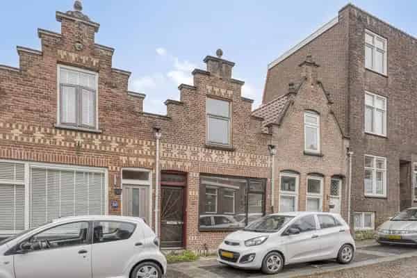 Kluswoning Indische Buurt Dordrecht 3 slaapkamers