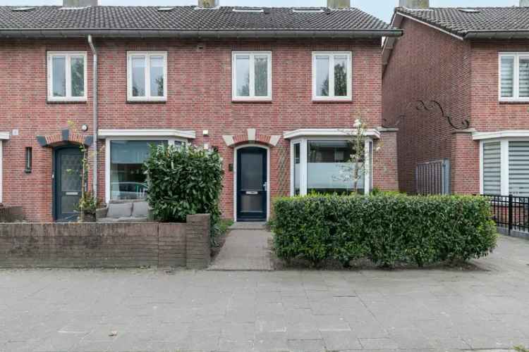 Huis te koop Breda Willem Barendszstraat: Sfeervolle hoekwoning 4 slaapkamers