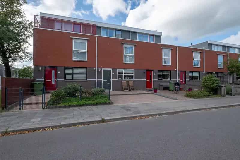 Gemeubileerde Kamer te Huur - Rustig Huis met Tuin