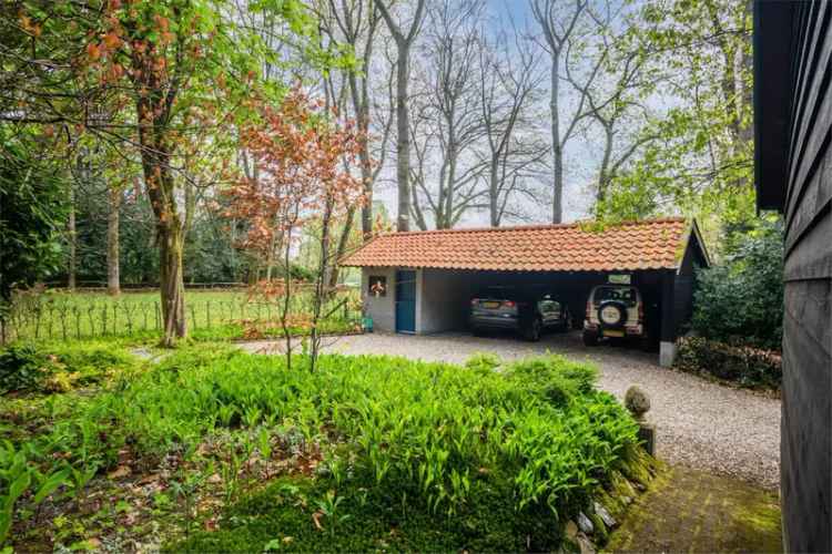 Huis te koop Beekbergen: Karakteristieke Villa met Grote Tuin