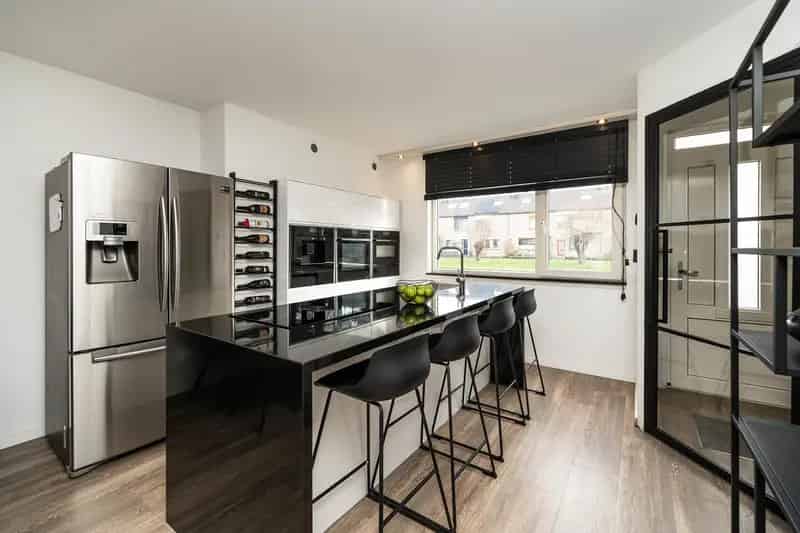 Gerenoveerde woning Beverwaard 4 slaapkamers moderne keuken badkamer