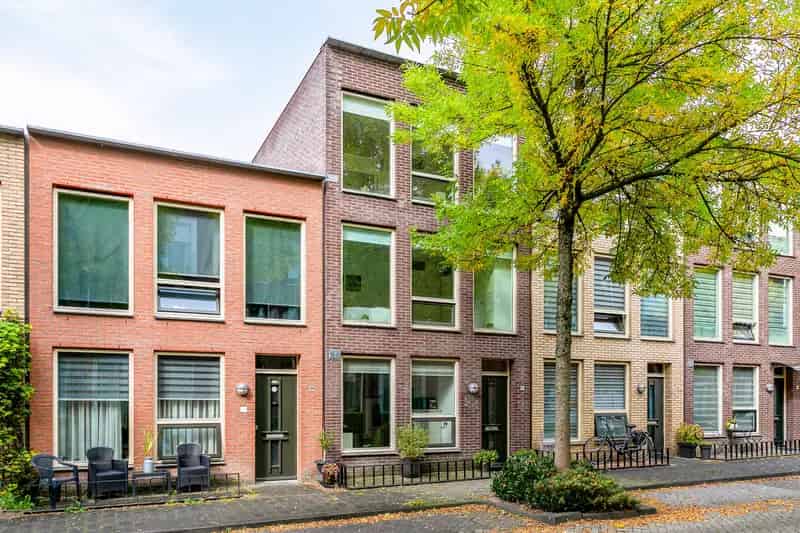 Herenhuis Deventer 6 slaapkamers Beleggingsobject
