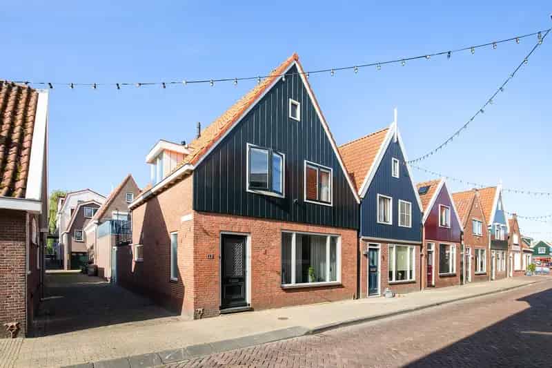 Huis te koop: St Jozefstraat 13 1131 DX Volendam | Funda