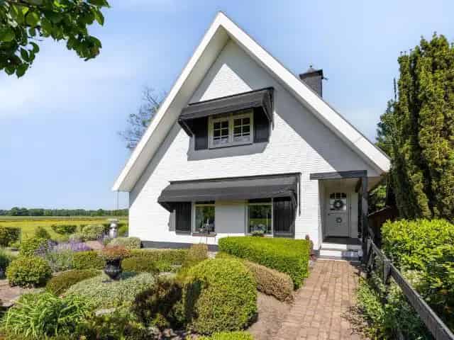 Vrijstaande woning te koop: Ruimte, rust en karakter
