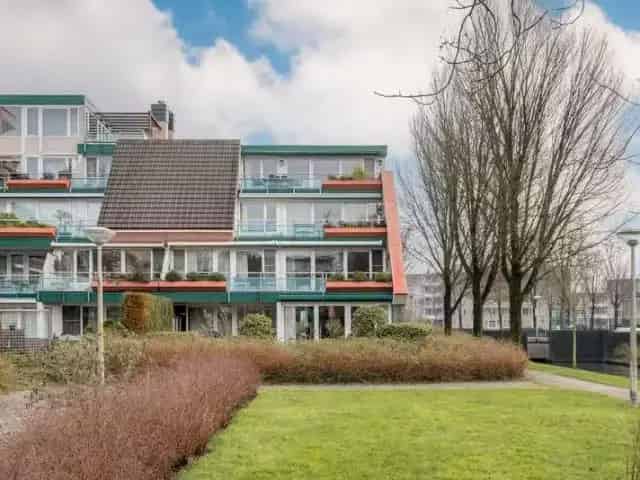 Royaal 3-kamerappartement Luttickduin Amstelveen