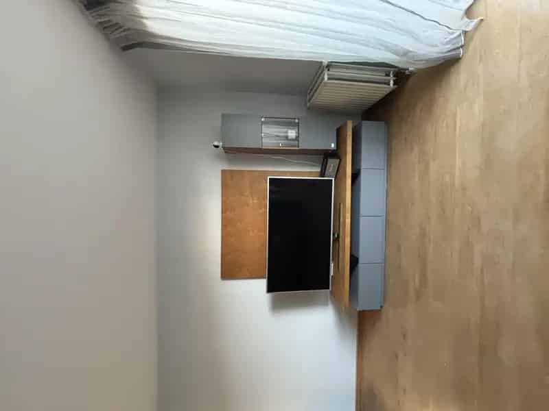 2 Slaapkamer Huis met Ij-uitzicht Recente Renovatie