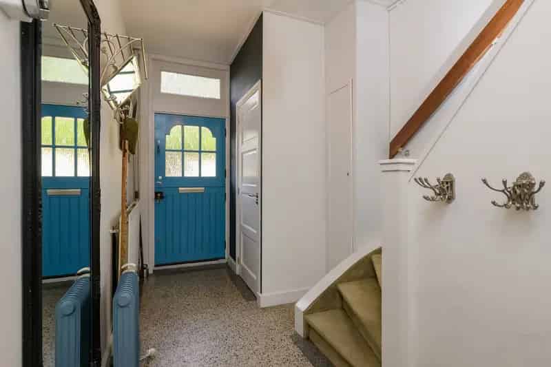 Huis te koop Beekbergen: Bosrijke woning met bijgebouw en garage