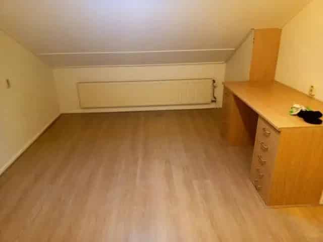 Kamer te Huur Goes - Ruime kamer in gedeelde woning