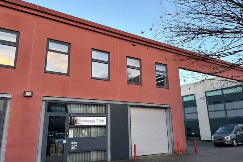 Kantoorruimte te huur Utrecht 95m² 3 parkeerplaatsen
