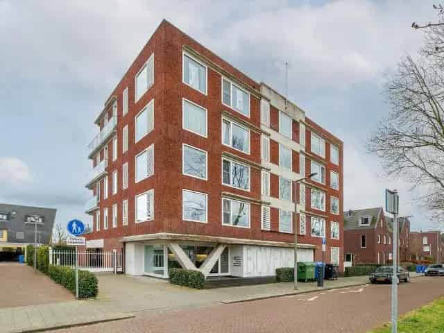 Modern Appartement Rotterdam Park 16Hoven