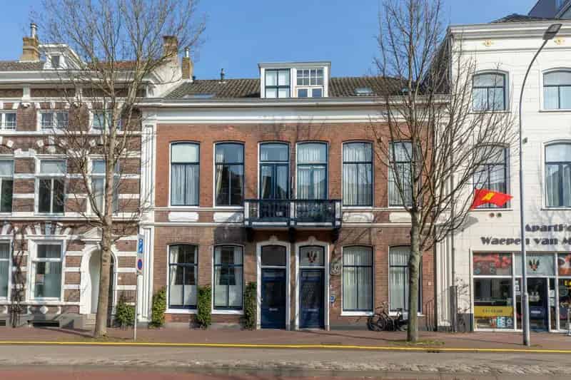 Monumentaal Herenhuis Middelburg 5 slaapkamers 2 badkamers