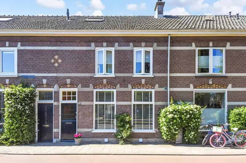 Huis te koop Den Haag Oude Haagweg 139m2 gerenoveerd