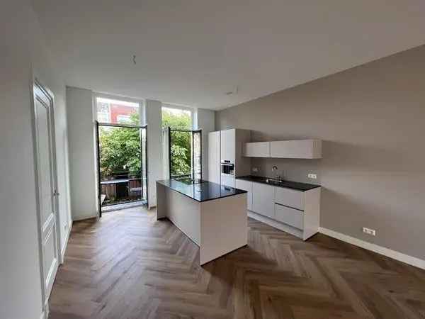 Luxe Appartement Haarlem - 3 Slaapkamers - Balkon - Gemeenschappelijke Tuin