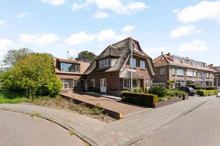 Vrijstaande Villa met Guesthouse Noordwijk