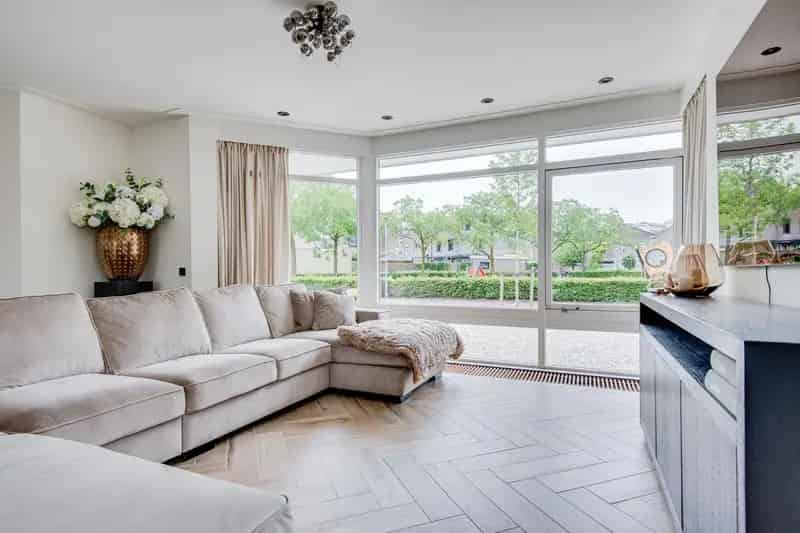 Vrijstaande woning te koop Den Bosch 5 slaapkamers grote tuin jacuzzi