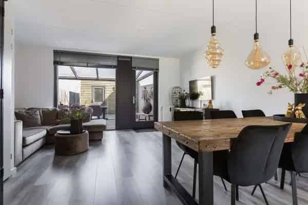 Energiezuinige Tussenwoning Zuidbroek 3 slaapkamers serre