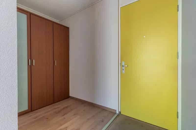 Amsterdam Nieuw West appartement 94m2 2 slaapkamers balkon parkeerplaats