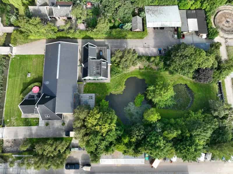 Woonstolpboerderij met Paardenvoorzieningen te koop