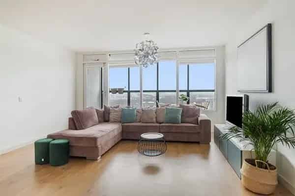 Luxe 3-kamer appartement Maas uitzicht De Esch