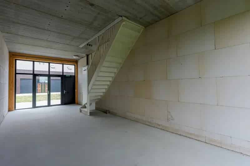 Bedrijfshal Alkmaar te Koop De Broedplaats 96m2