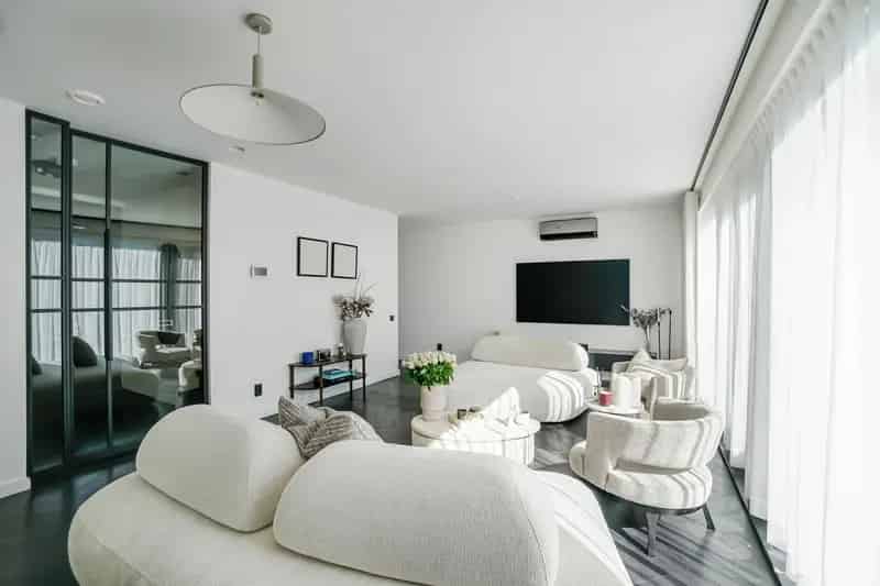 Luxe Hoekwoning Hoogvliet 3 slaapkamers Tuin Zuidwesten
