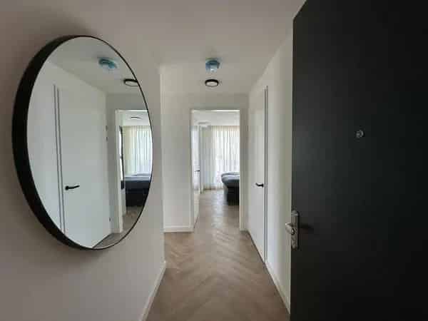 Modern Appartement Amsterdam West Nabij Station Sloterdijk