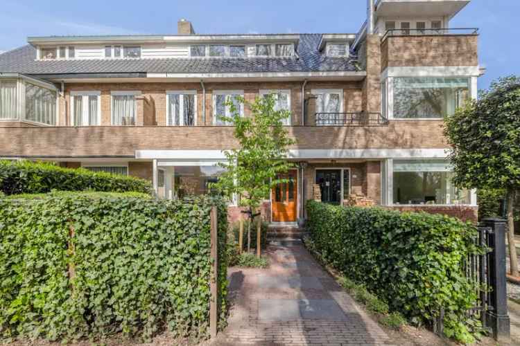 Jaren 30 Herenhuis Rotterdam Hillegersberg 7 kamers moderne keuken tuin