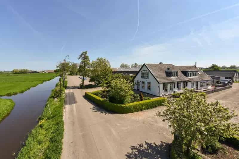 Karakteristiek Voorhuis 4 Slaapkamers Mijdrecht