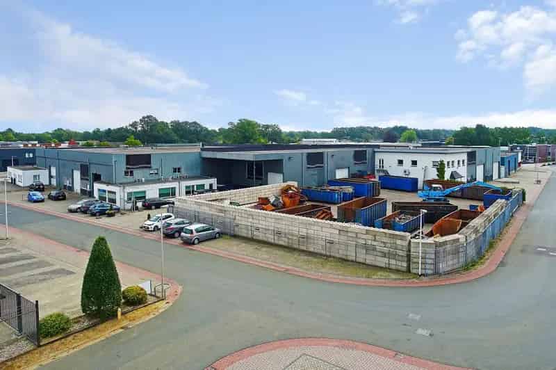 Bedrijfshal te huur Borne 2500m2