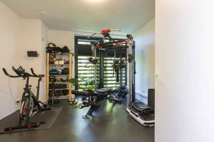 Moderne Villa Heerlen Ruime Kamers Luxe Afwerking