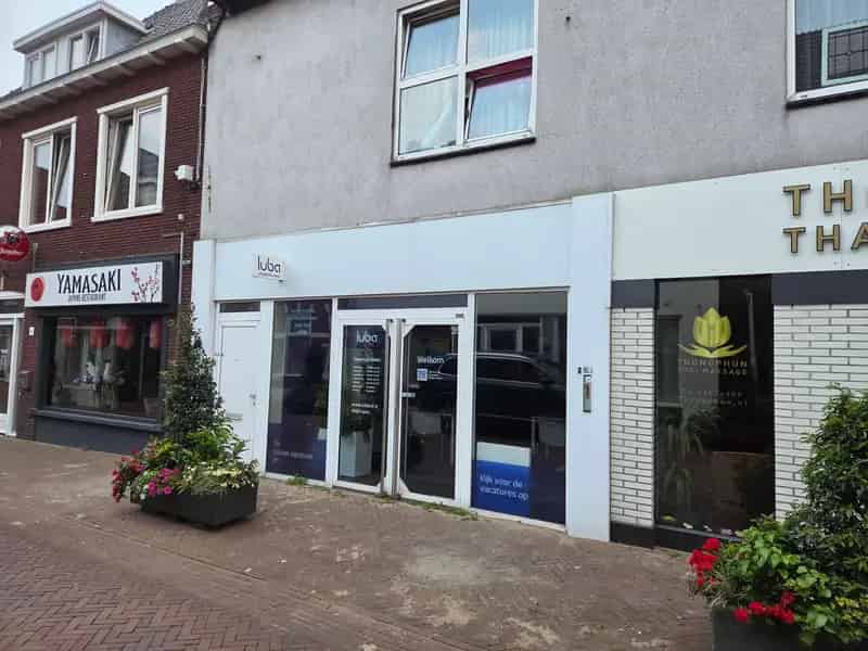 Winkel te Huur Naaldwijk Centrum 66m2 Nabij De Tuinen