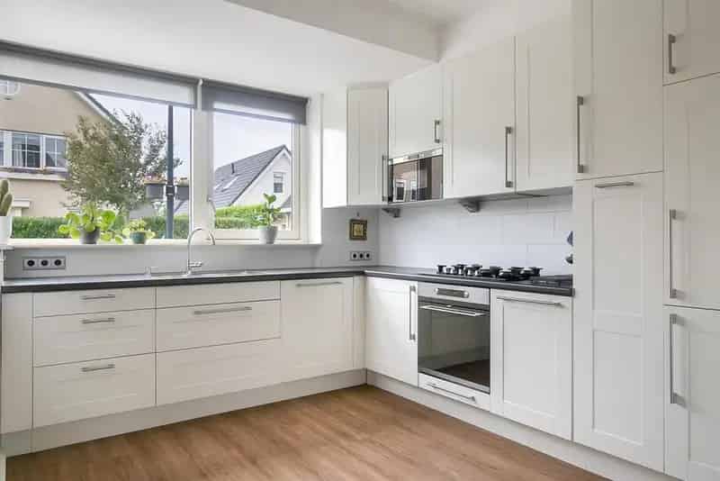 Ruime gezinswoning 4 slaapkamers garage tuin 12 zonnepanelen Energielabel A