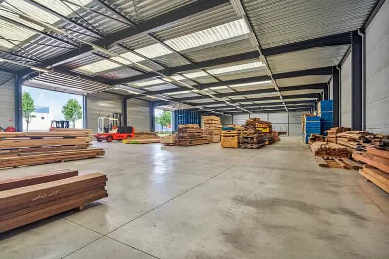 Bedrijfshal te huur Margraten 1910m²