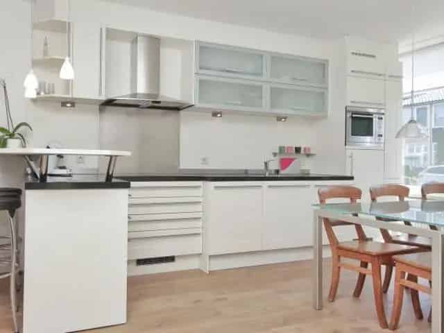 5 Kamerwoning Badhoevedorp Gemeubileerd 130m2