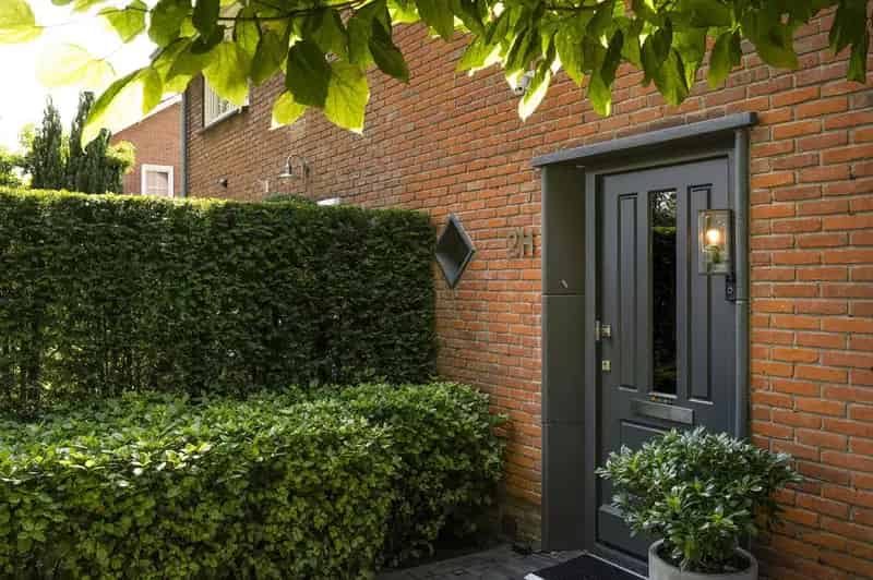 Huis te koop Blaricum: Instapklare woning met luxe keuken en tuin