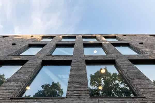 Luxe Appartement met Moderne Keuken en Badkamer