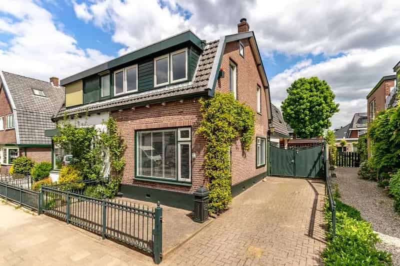 Tweekapper Driebergen: 4 slaapkamers, gasloos, diepe tuin