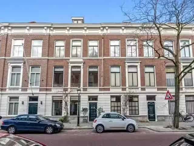 Huis te koop Den Haag 8 slaapkamers 333m2