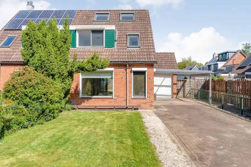 Huis Te Koop , 15, Het Roefje, Hoogeveen, Drenthe