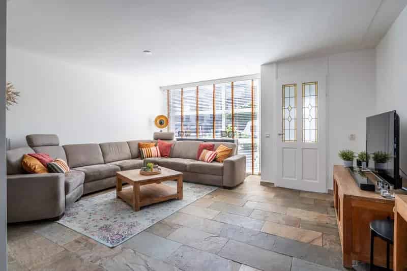 5 Kamer Middenwoning Tilburg Reeshof Ruime Moderne Keuken
