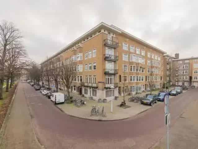 3 Kamer appartement Stadionbuurt Amsterdam