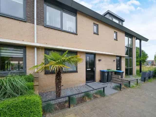 Eengezinswoning met Zwembad te Koop 4 slaapkamers Energielabel A+