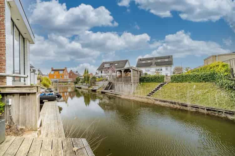 Hoekwoning Oosterheem 132m2  3 slaapkamers  Energielabel A